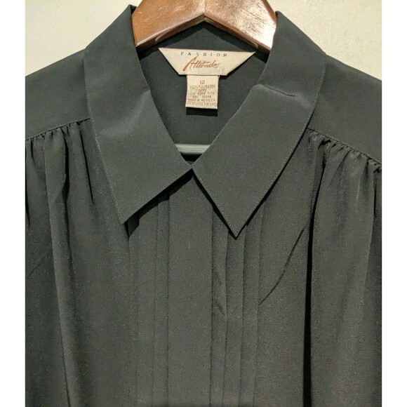 Vintage 80s Black Poly Pleated Front Secretary Blouse 12 L Padded Shoulder - Picture 3 of 4